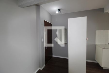 Sala de apartamento à venda com 2 quartos, 77m² em São João, Porto Alegre