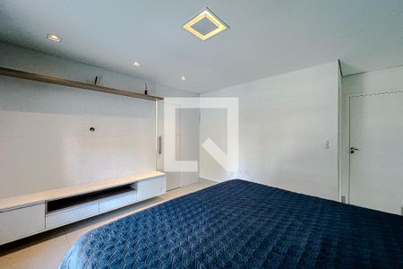 Suíte de casa para alugar com 3 quartos, 250m² em Jardim Analia Franco, São Paulo