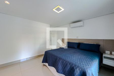 Suíte de casa para alugar com 3 quartos, 250m² em Jardim Analia Franco, São Paulo