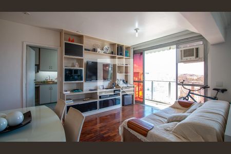 Sala de apartamento à venda com 2 quartos, 74m² em Tijuca, Rio de Janeiro
