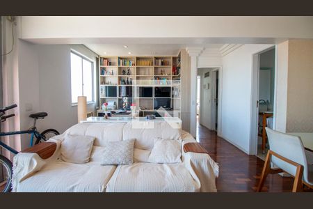 Sala de apartamento à venda com 2 quartos, 74m² em Tijuca, Rio de Janeiro