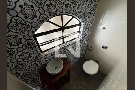 Lavabo de casa à venda com 3 quartos, 240m² em Vila Ester (zona Norte), São Paulo