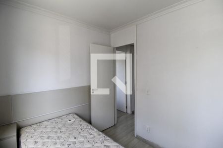 Quarto 1 de apartamento para alugar com 2 quartos, 59m² em Humaitá, Porto Alegre