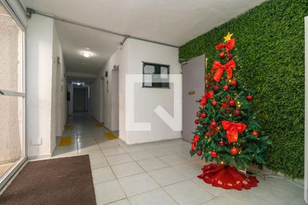Hall de entrada de apartamento para alugar com 2 quartos, 36m² em Fazenda da Juta, São Paulo