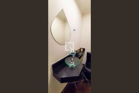 Lavabo de apartamento à venda com 3 quartos, 104m² em Km 18, Osasco