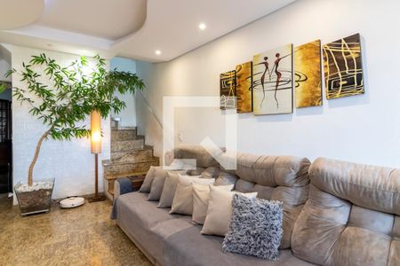 Sala de Estar de casa à venda com 3 quartos, 158m² em Jardim Cachoeira, São Paulo