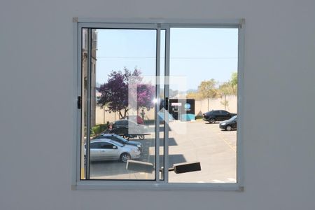 Sala de apartamento para alugar com 2 quartos, 45m² em Petrópolis, Cotia