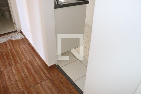 Corredor de apartamento para alugar com 2 quartos, 45m² em Petrópolis, Cotia