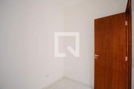 Quarto 2 de apartamento para alugar com 2 quartos, 33m² em Vila Carrão, São Paulo