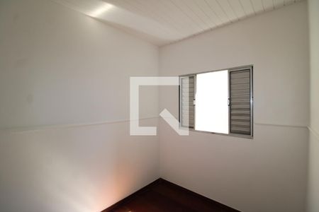 Quarto 1 de casa para alugar com 2 quartos, 80m² em Vila Baruel, São Paulo