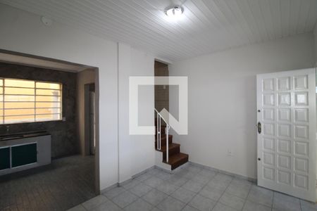 Sala de casa para alugar com 2 quartos, 80m² em Vila Baruel, São Paulo