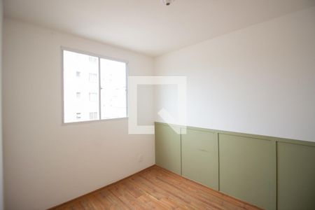 Quarto 1 de apartamento para alugar com 2 quartos, 43m² em Maria da Conceicao, Contagem