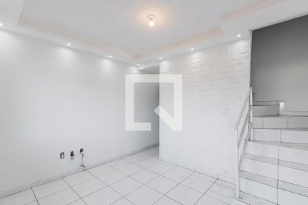 Sala de casa para alugar com 2 quartos, 85m² em Jardim Arize, São Paulo