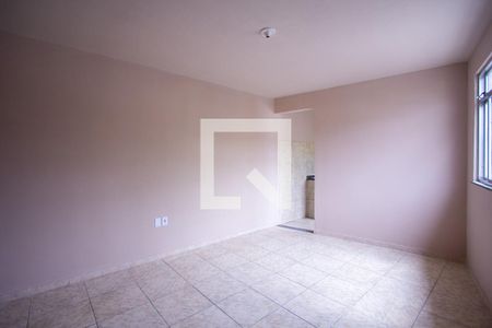 Sala de casa para alugar com 2 quartos, 70m² em Porto da Pedra, São Gonçalo