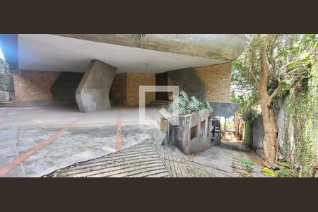 Entrada de casa à venda com 4 quartos, 767m² em Vila Morumbi, São Paulo