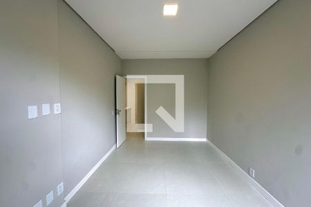 Quarto 1 de apartamento à venda com 3 quartos, 130m² em Laranjeiras, Rio de Janeiro