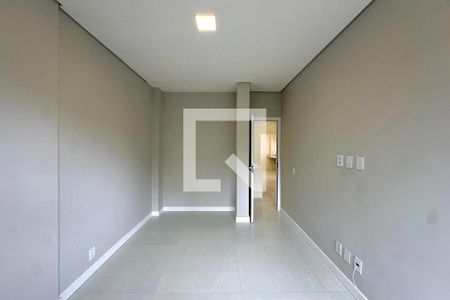 Quarto 1 de apartamento à venda com 3 quartos, 130m² em Laranjeiras, Rio de Janeiro