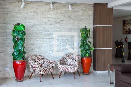 Hall de entrada de apartamento para alugar com 4 quartos, 148m² em Guilhermina, Praia Grande