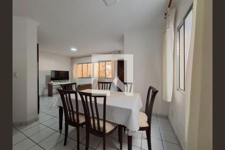 Sala de casa à venda com 4 quartos, 200m² em Jardim Luanda, São Paulo