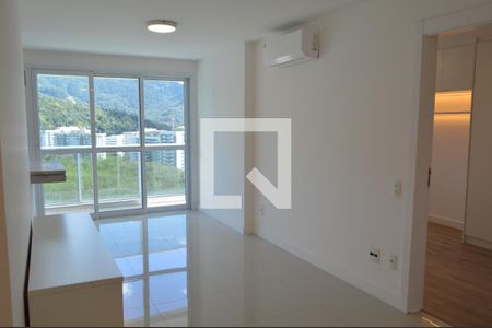 Sala de apartamento para alugar com 2 quartos, 79m² em Barra Olímpica, Rio de Janeiro