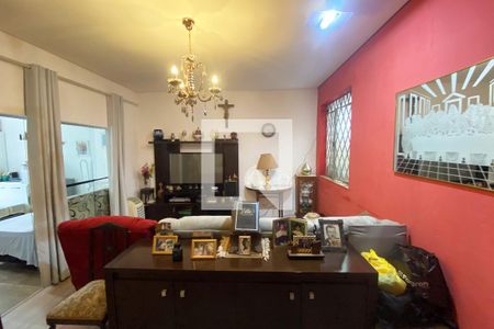 Sala de casa à venda com 4 quartos, 110m² em Pinheiros, São Paulo