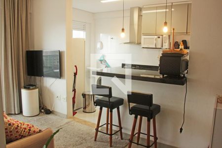 Sala de apartamento para alugar com 2 quartos, 58m² em Vila Matias, Santos