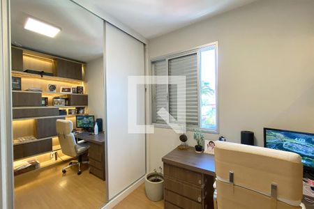 Quarto 1 de apartamento à venda com 4 quartos, 98m² em Grajaú, Belo Horizonte