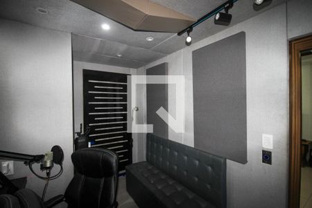 Escritório de casa para alugar com 3 quartos, 400m² em Jardim Abatia, Sorocaba