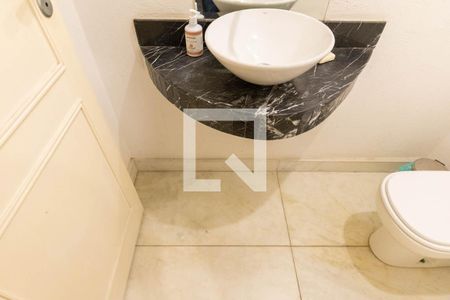 Lavabo de apartamento à venda com 3 quartos, 150m² em Vila Buarque, São Paulo