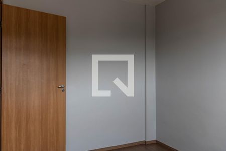 Quarto 1 de apartamento para alugar com 2 quartos, 47m² em Milionários, Belo Horizonte