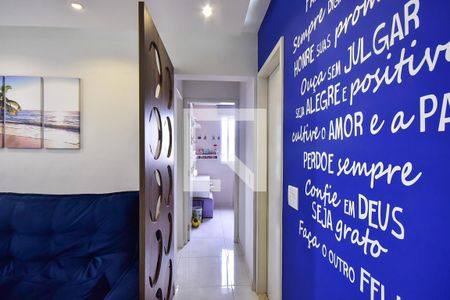 Corredor de apartamento à venda com 2 quartos, 54m² em Jardim Monte Alegre, Taboão da Serra