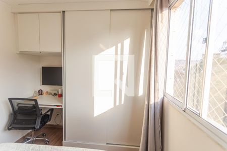 Armário do Quarto 1 de apartamento à venda com 2 quartos, 49m² em Novo Horizonte, Belo Horizonte