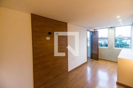 Quarto de casa para alugar com 1 quarto, 40m² em Jardim do Líbano, Barueri
