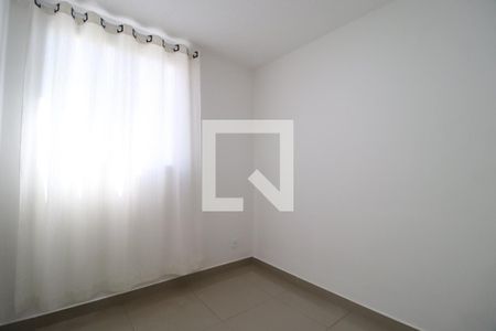 Quarto 1 de apartamento para alugar com 2 quartos, 55m² em Chácaras Tubalina E Quartel, Uberlândia