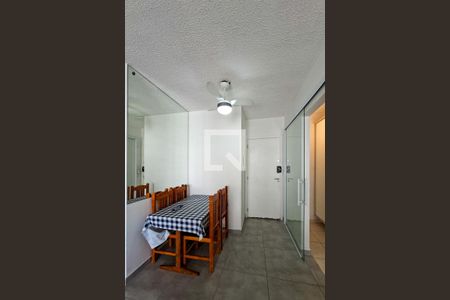 Sala de apartamento para alugar com 2 quartos, 72m² em Ocian, Praia Grande