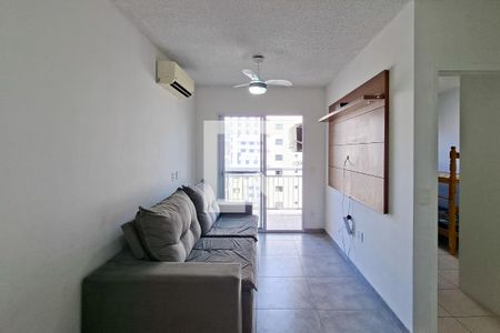 Sala de apartamento para alugar com 2 quartos, 72m² em Ocian, Praia Grande