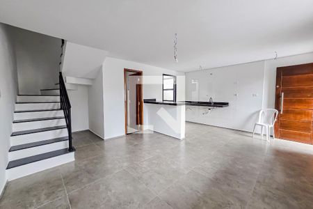 Sala/Cozinha de casa à venda com 2 quartos, 113m² em Parque Erasmo Assunção, Santo André