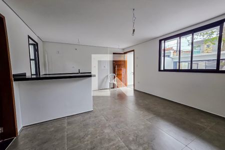 Sala/Cozinha de casa à venda com 2 quartos, 113m² em Parque Erasmo Assunção, Santo André