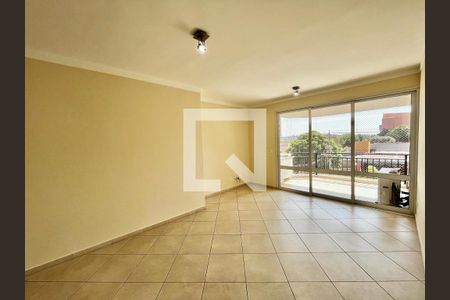 Sala de apartamento para alugar com 4 quartos, 137m² em Vila Rossi E Borchi, Campinas
