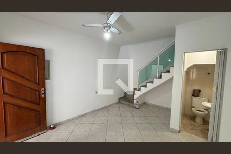 Sala de casa à venda com 2 quartos, 100m² em Vila Pires, Santo André