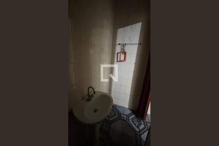 Lavabo de casa à venda com 3 quartos, 96m² em Vila Vitória, Santo André