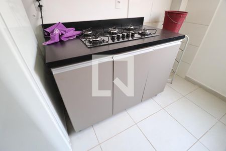 Cozinha de apartamento para alugar com 2 quartos, 47m² em Grand Ville, Uberlândia
