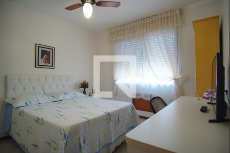 Quarto 1 de apartamento à venda com 3 quartos, 140m² em São Sebastião, Porto Alegre