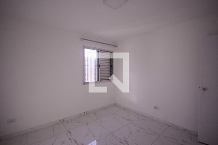 Quarto 2 de apartamento para alugar com 2 quartos, 80m² em Vila Vermelha, São Paulo