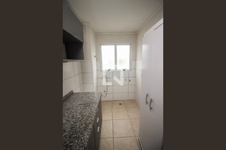 Cozinha e Área de Serviço de apartamento para alugar com 2 quartos, 50m² em Chapéu do Sol, Porto Alegre