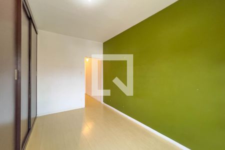 Quarto 1 de casa para alugar com 2 quartos, 150m² em Jardim da Gloria, São Paulo