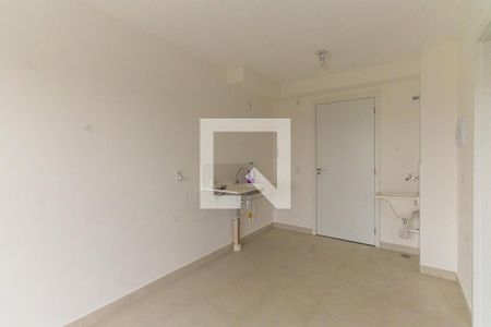 Sala/Cozinha de apartamento para alugar com 1 quarto, 27m² em Penha de França, São Paulo