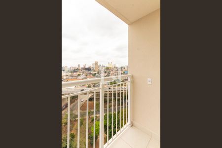 Varanda da Sala/Cozinha de apartamento para alugar com 1 quarto, 27m² em Penha de França, São Paulo