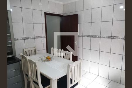 Casa à venda com 2 quartos, 132m² em Vila Suíça, Santo André