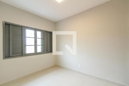 Quarto 2 de casa à venda com 2 quartos, 121m² em Vila Vivaldi, São Bernardo do Campo